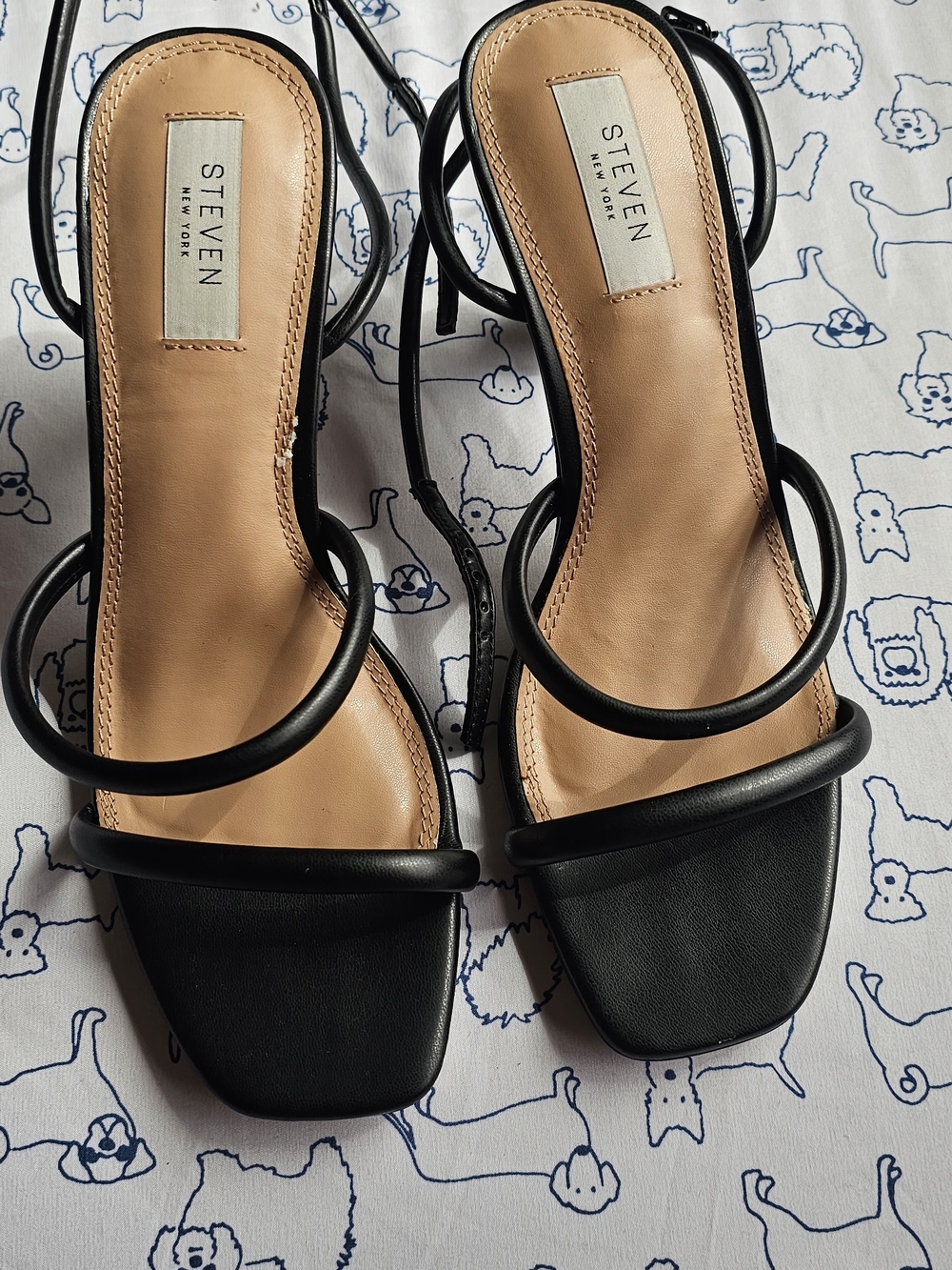 STEVE MADDEN Black Strappy Square-Toe Heeled Sandals